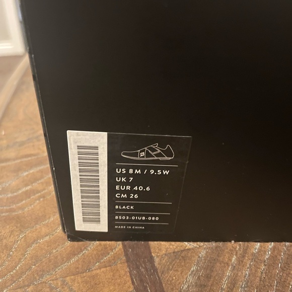 Peloton Women Cycling Shoes size 9.5 - Picture 2 of 5